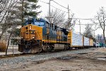 CSX 7239 on M-403